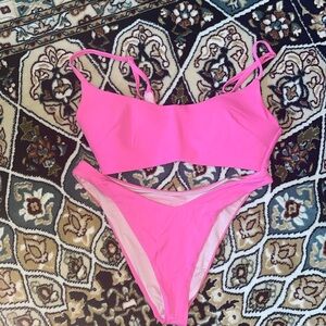 Victoria’s Secret bikini